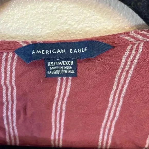 AMERICAN EAGLE Women’s Cropped Blouse - Picture 3 of 6